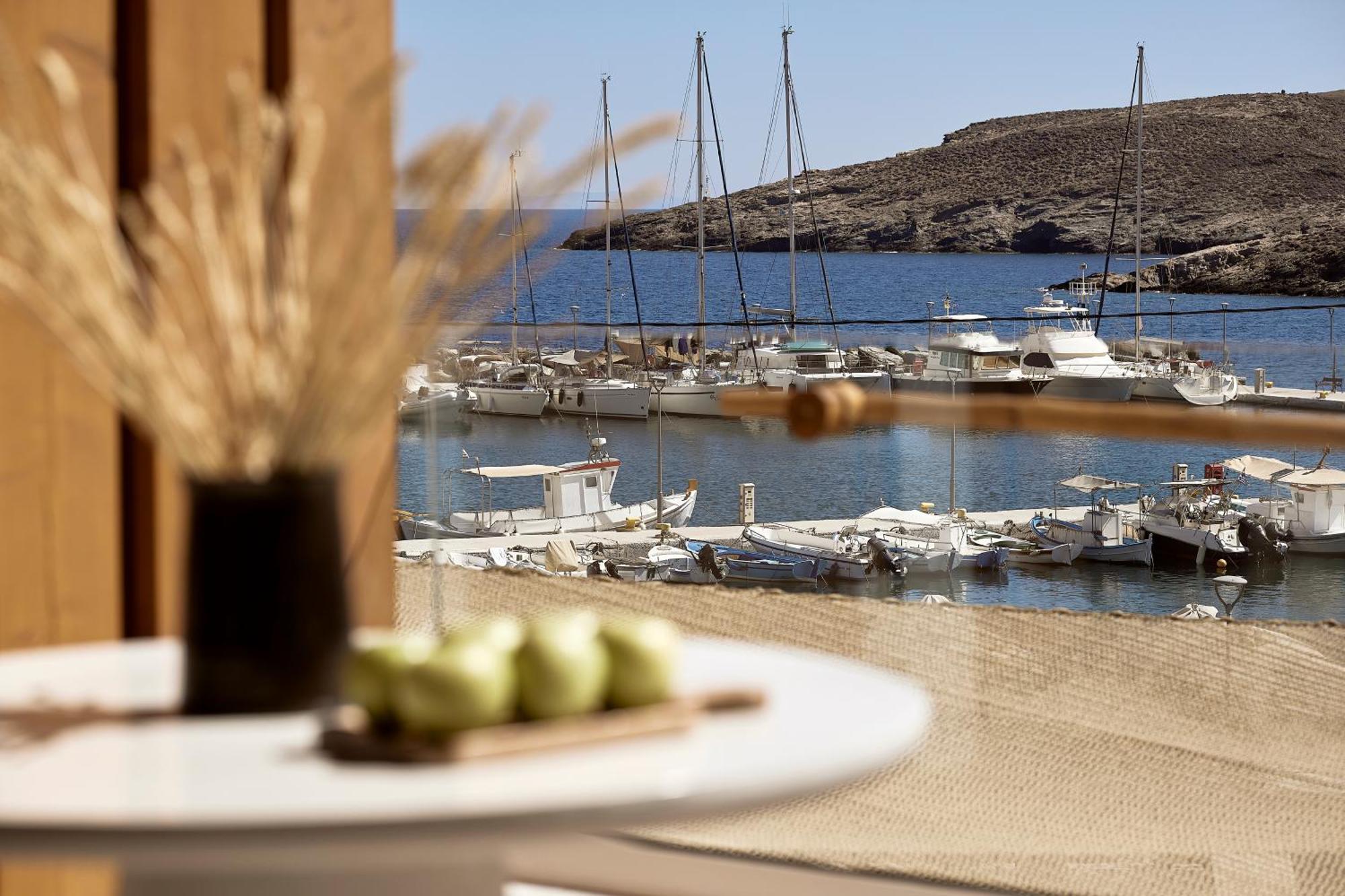 Kythnos Bay Hotel Lutrá Szoba fotó